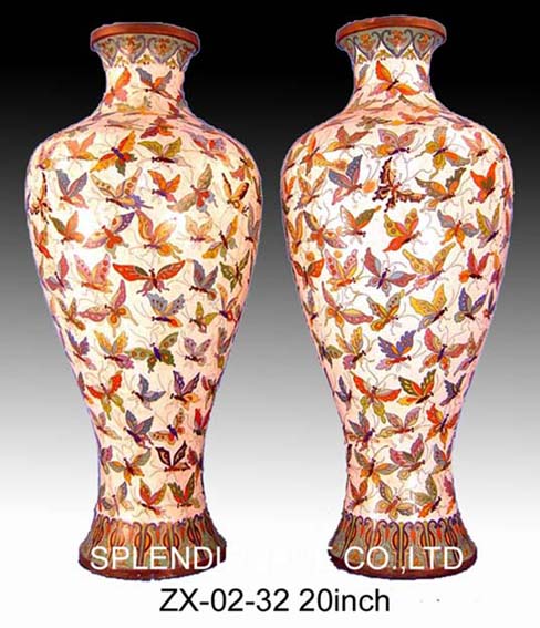  Cloisonne Vase (Vase en Cloisonné)