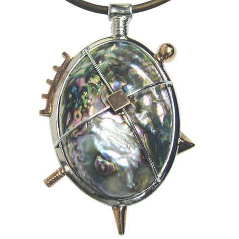  Designer Hand Crafted Silver Pendant Beaded With Opal (Designer Hand Crafted Pendentif en argent perlé avec Opal)