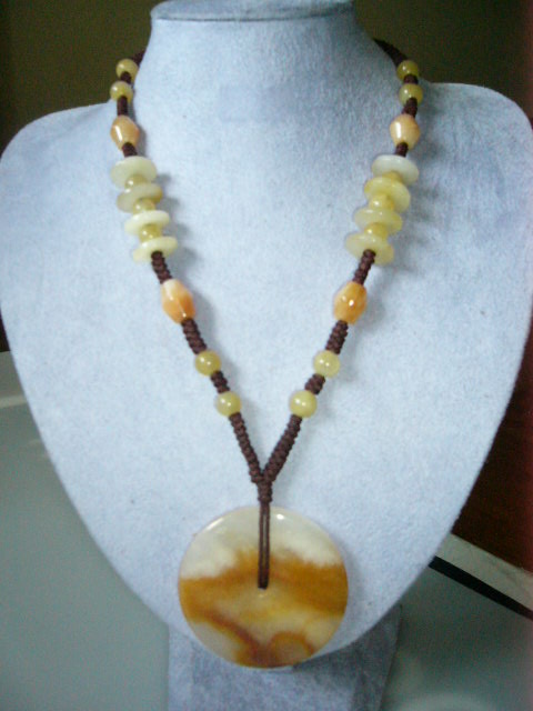  Jade Necklace (Jade Necklace)