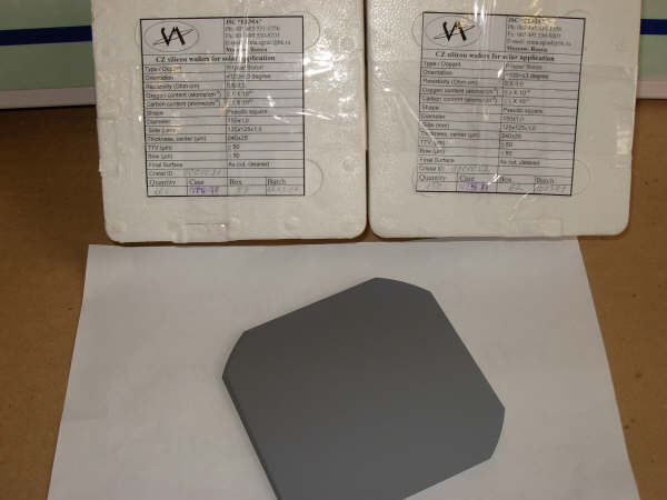  125*125 Mono Crystalline Silicon Wafer (125 * 125 Mono Crystalline Silicon Wafer)