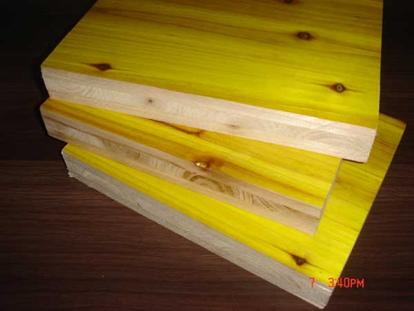  Three-Ply Shuttering Panels (Drei-Schicht-Schalungsplatten)