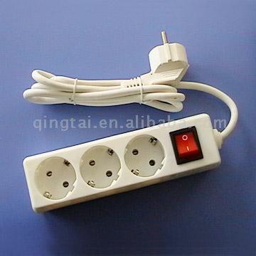  3-Gang Socket with Earthing and Light (3-Gang Steckdose mit Erdung und Licht)