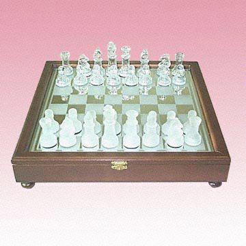  Glass Chess Set w/Wooden Case