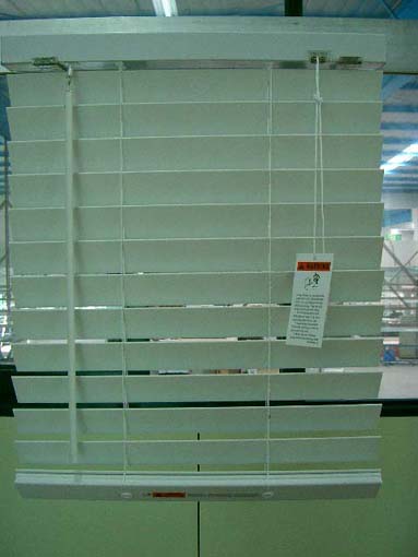 Faux Wood Blinds (Faux Wood Blinds)