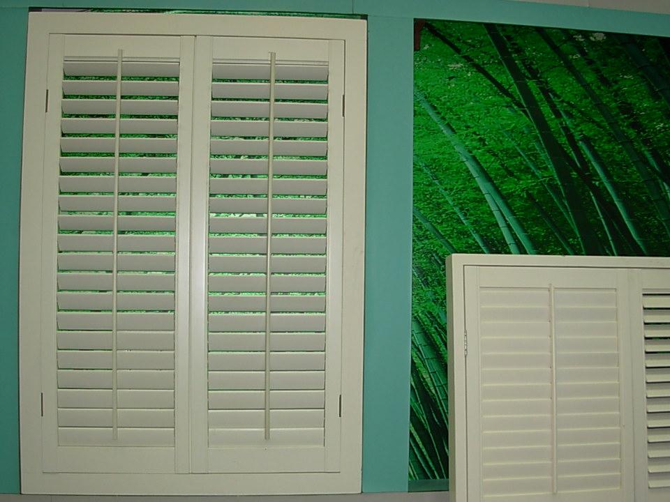 Basswood Shutters (Basswood жалюзи)