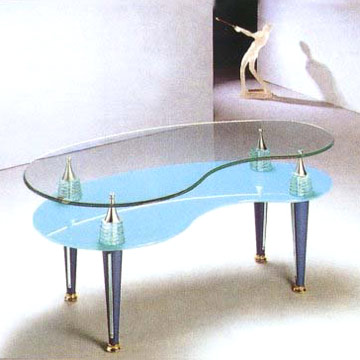  Table Glass (Стеклянный стол)