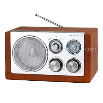  Wooden Radio (Radio en bois)