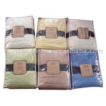  Soft Coral Fleece Blankets