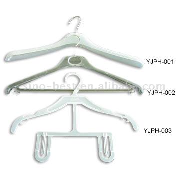  Plastic Clothes Hanger