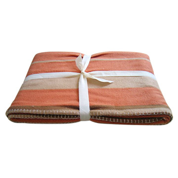  Polar Fleece Blanket (Polar Fl ce Blanket)