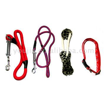  Dog Leash And Collar (Chiens en laisse et le collier)