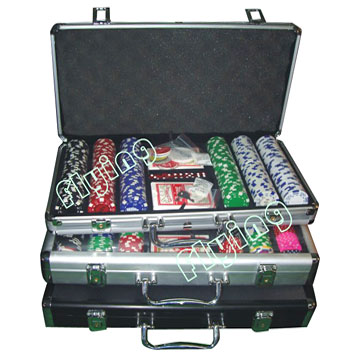  Poker Chip Set And Poker Table (Poker Chip Set и покер таблицы)