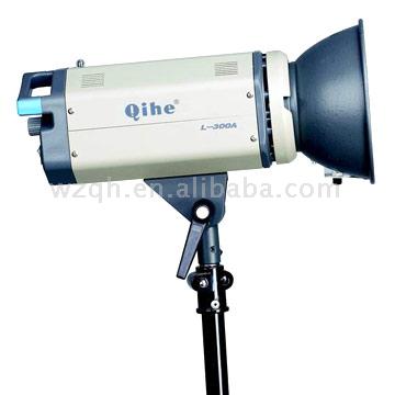  Studio Flashlight QH-L300A (Studio Flashlight QH-L300A)