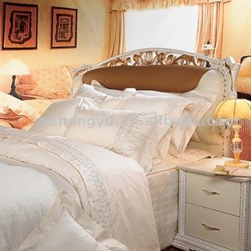  Satin Jacquard Embroideried 9pcs Bedding Set (Атласные жаккард Embroideried 9шт Комплекты постельных принадлежностей)