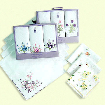  Embroidered Handkerchiefs (Mouchoirs brodés)