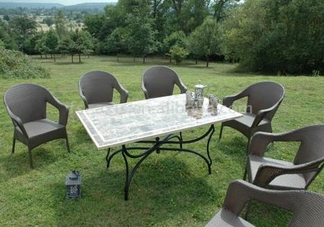  Stone Table Patio Set (Stone Table Ensemble de patio)