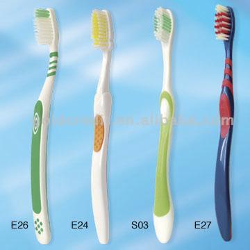  Toothbrushes E26,E24,S03,E27 (Brosses à dents E26, E24, S03, E27)