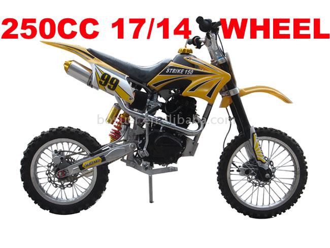  New 250cc Motocross / Dirt Bike (EPA) ( New 250cc Motocross / Dirt Bike (EPA))