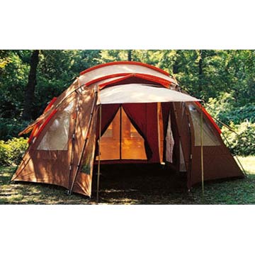  Family Tent (Tente familiale)