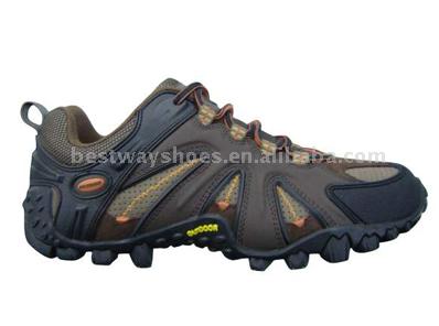  Hiking Shoes (Chaussures de randonnée)