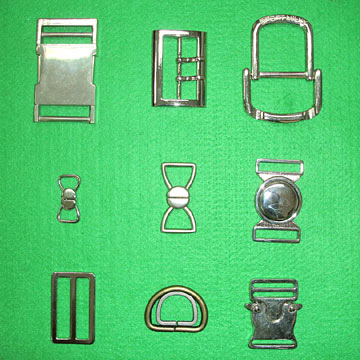  Metal Buckles (Металлическими пряжками)