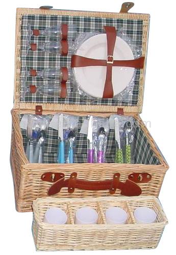  Picnic Baskets (Корзинами для пикника)