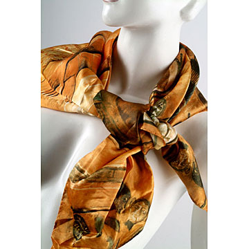  Silk Printed Scarf (Foulard en soie imprimée)