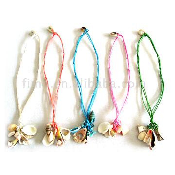  Shell Necklaces (Shell Colliers)