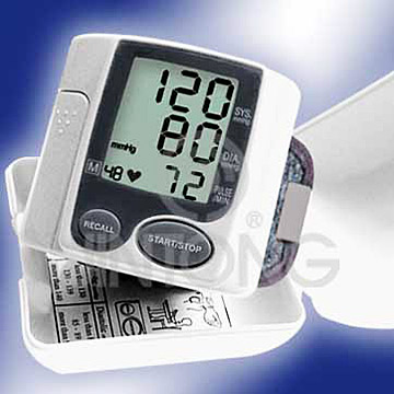  Wrist Blood Pressure Monitor (Наручные монитора артериального давления)