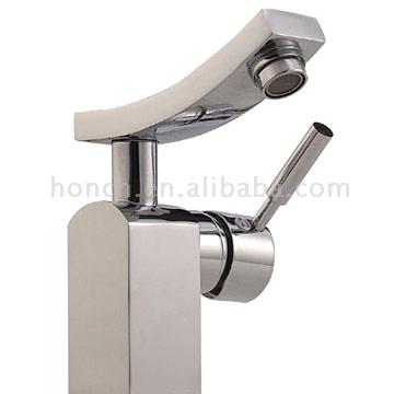  Lavatory Faucet