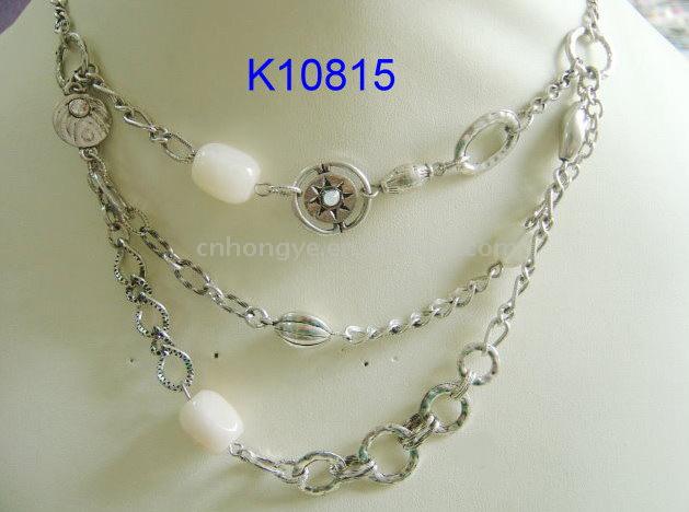  Necklace (Collier)