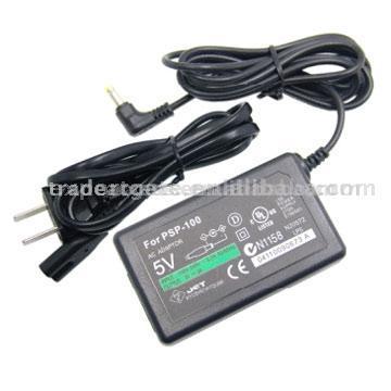 AC Adapter / Ladegerät für PSP (AC Adapter / Ladegerät für PSP)