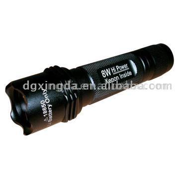  4L Shock Tactical Flashlight (4L Shock torche tactique)