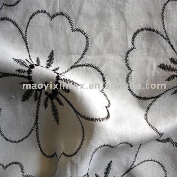  Embroidered Linen Fabric (Tissu en lin brodé)