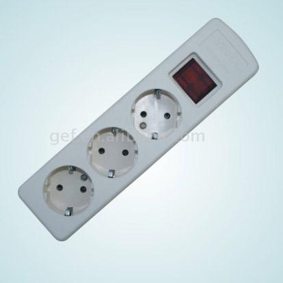  Socket Outlet and Wall Switch (Steckdose und Wand-Schalter)