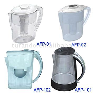  Water Filter Pitchers (Filtre à eau Pichets)