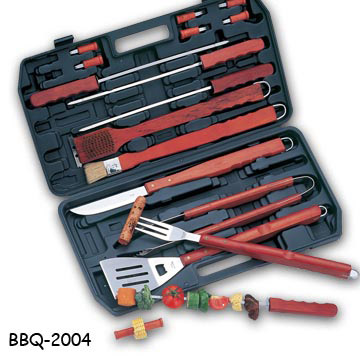  18pc Wood Handle BBQ Set (18pc деревянной ручкой барбекю Установить)