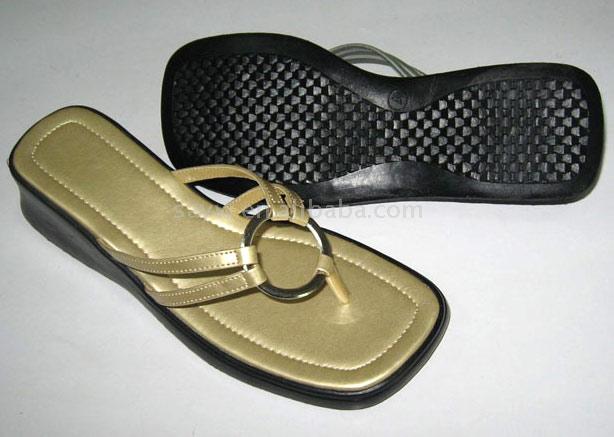  Ladies` Slipper (Ladies `Slipper)