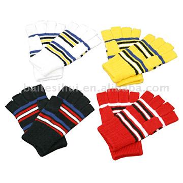  Knitted Gloves (Gants tricotés)