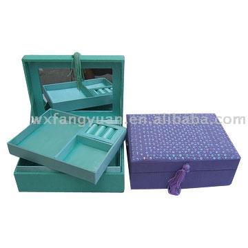  Jewelry Boxes (Boîtes à bijoux)