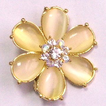  Brooch