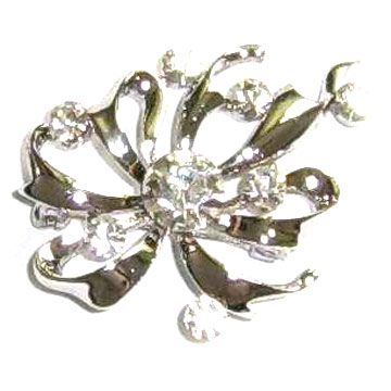  Brooch