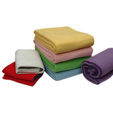  100% Polyester Polar Fleece Blanket (100% Polyester Polar Fl ce Blanket)