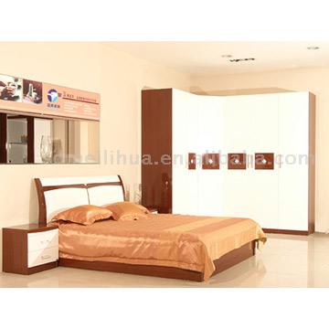  Bed, Wardrobes & Night Stand (Lit, Armoires & Night Stand)