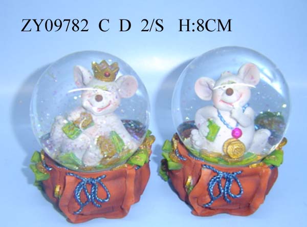  Polyresin Rat w/Water Ball (Polyresin Rat Вт / Water Ball)