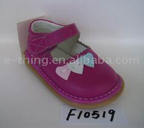  Girl`s Squeaky Shoes (Girl`s Squeaky обувь)