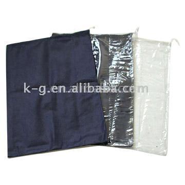 PVC and Non-Woven Bags (PVC and Non-Woven Bags)