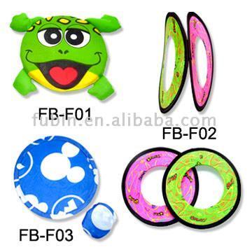  Pet Frisbees ( Pet Frisbees)