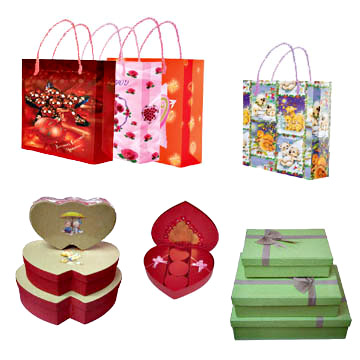  Gift Bags and Boxes (Подарочные пакеты и коробки)