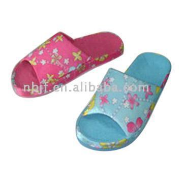  Ladies` Slippers (Chaussons Ladies `)